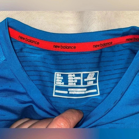 New Balance. Men’s  T-shirt - Picture 4 of 4